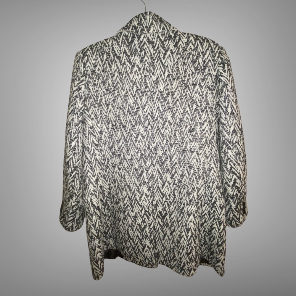 Banana Republic Chevron Blazer - Picture 2 of 6